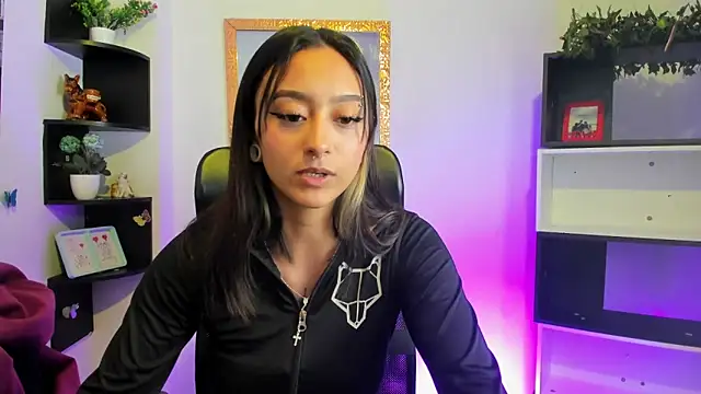 Miaa Thopmson online show from 13, 1, 2026