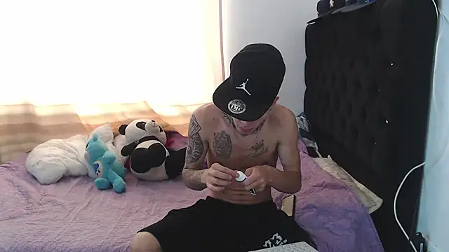 Kitty and jake online show from 4, 11, 2025