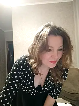 VselenaSun402 online show from 6, 3, 2025