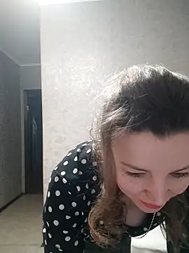 VselenaSun402 online show from 11, 3, 2025