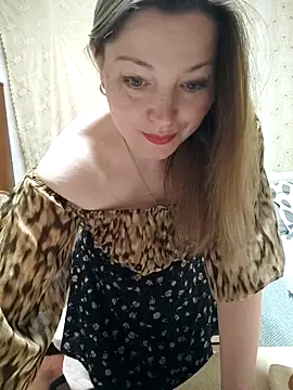 VselenaSun402 online show from 9, 5, 2026