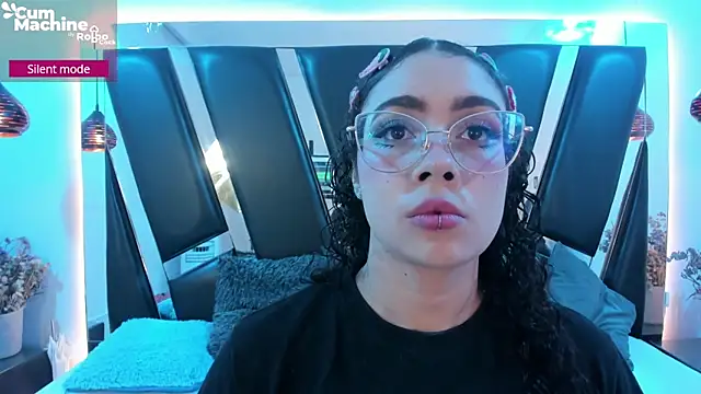 antonelllepiercee online show from 11, 9, 2025