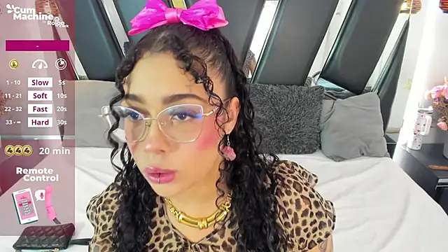 antonelllepiercee online show from 2, 12, 2025