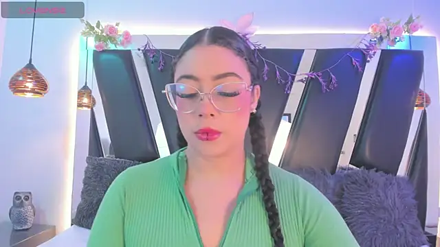 antonelllepiercee online show from 3, 7, 2026