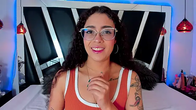 antonelllepiercee online show from 17, 3, 2025