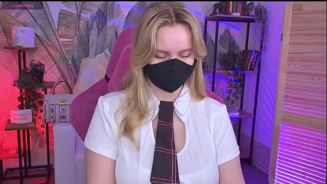 KellyPoter online show from 19, 6, 2026