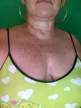 Kasandra Ho online show from 22, 11, 2025