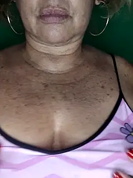 Kasandra Ho online show from 31, 10, 2025