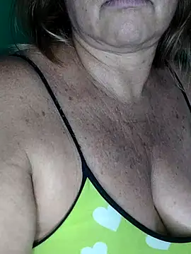 Kasandra Ho online show from 30, 10, 2025