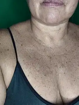 Kasandra Ho online show from 16, 11, 2025