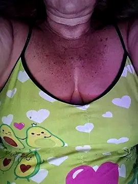 Kasandra Ho online show from 23, 11, 2025