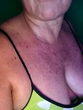 Kasandra Ho online show from 22, 11, 2025