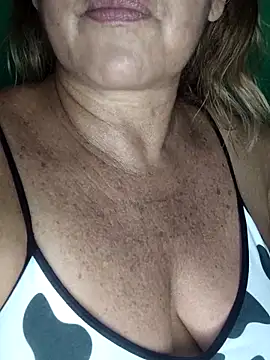 Kasandra Ho online show from 29, 10, 2025