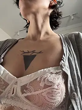 kikidoll online show from 13, 5, 2026