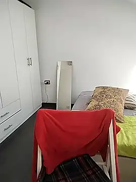 Mila Lovi online show from 22, 3, 2025