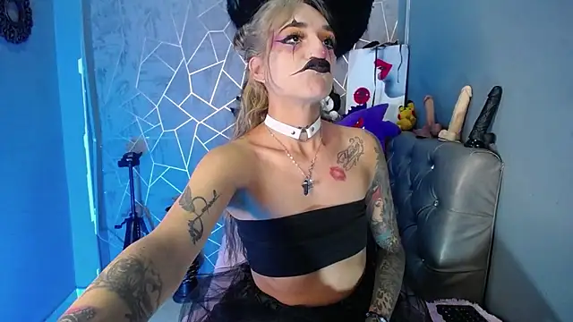 amelierouss online show from 3, 10, 2025