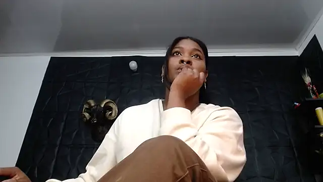 Hanna Fox 69 online show from 7, 4, 2026