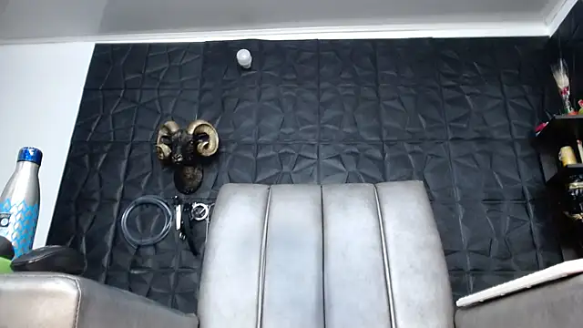 Hanna Fox 69 online show from 19, 4, 2026