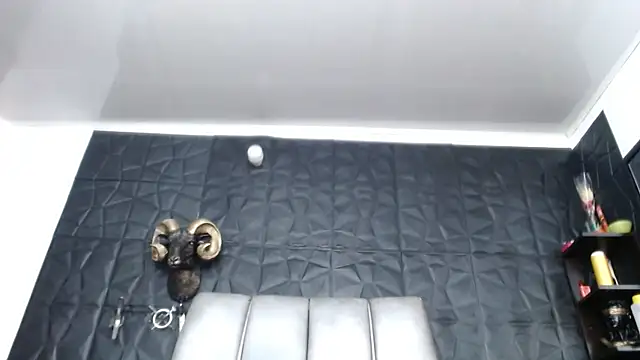 Hanna Fox 69 online show from 2, 4, 2026