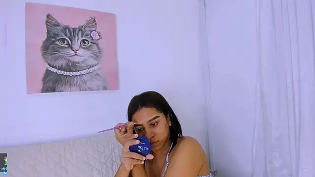 Fernanda brown18 online show from 19, 9, 2025