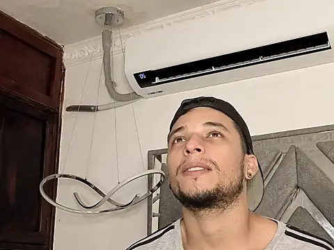 Fernanda brown18 online show from 17, 11, 2025