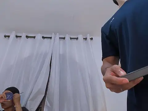 Fernanda brown18 online show from 19, 11, 2025