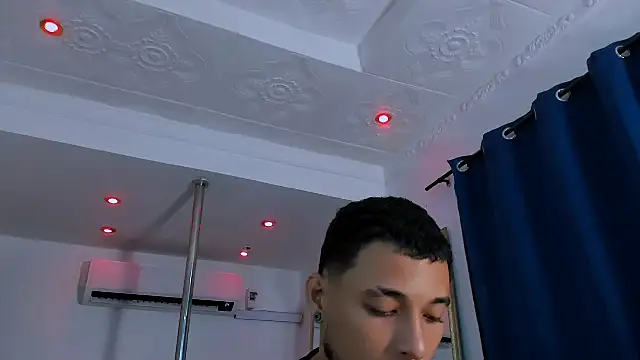 Fernanda brown18 online show from 26, 11, 2025