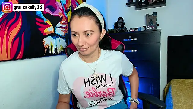 gracekelly12 online show from 14, 3, 2025