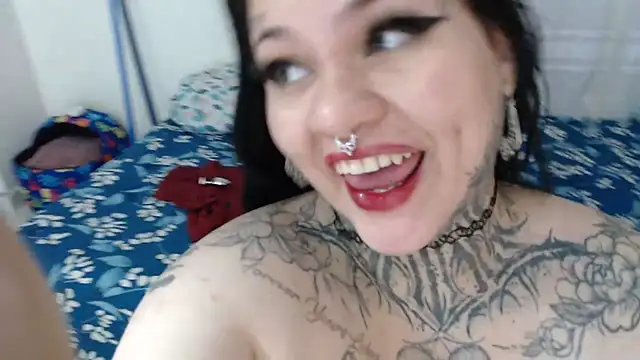 Snapshot of sherly_tattosss chatting on 23, 2, 2025 sherly tattosss online show from 23, 2, 2025