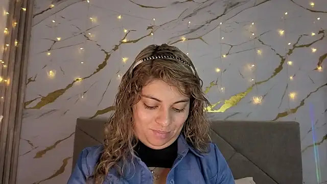 agatha 97  online show from 20, 9, 2025