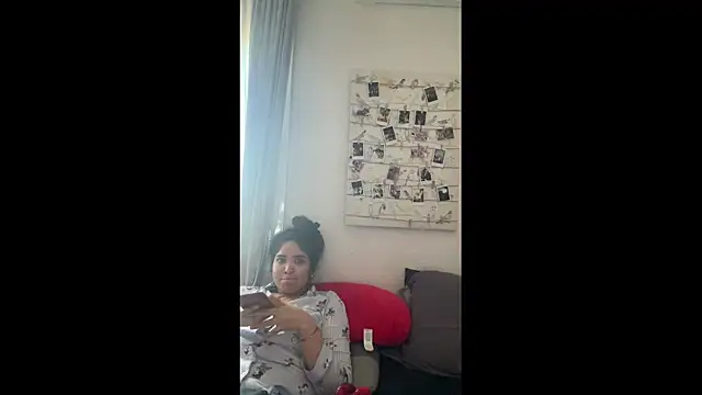 daniniescobarr online show from 31, 3, 2026