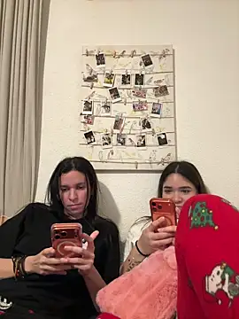 daniniescobarr online show from 25, 3, 2026