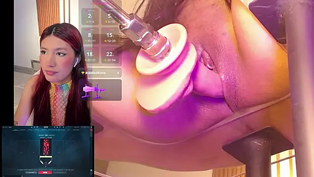 MiaVoss online show from 30, 10, 2025