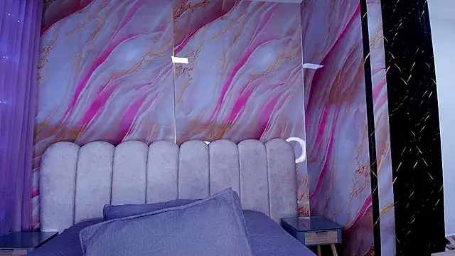 mia stanfort online show from 10, 3, 2026