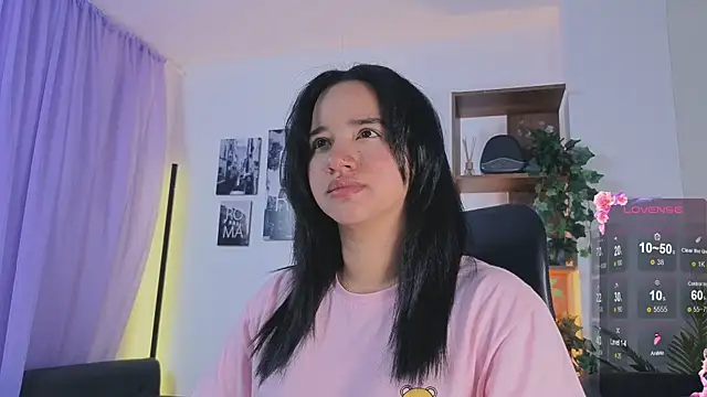 emilyrouxe online show from 23, 9, 2025