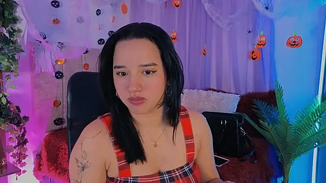 emilyrouxe online show from 25, 10, 2025