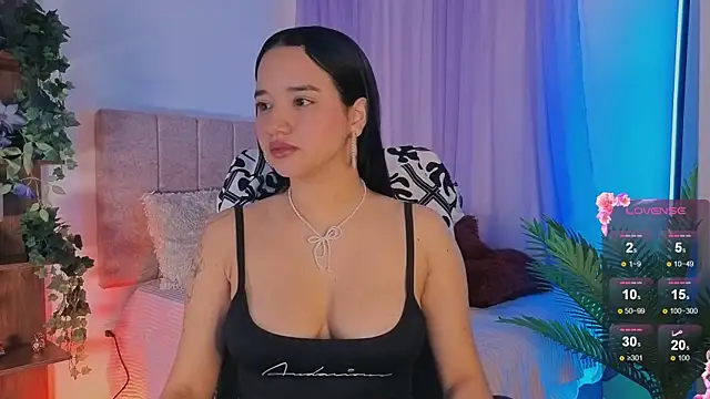 emilyrouxe online show from 9, 11, 2025