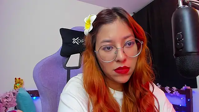  Moon Johnson online show from 11, 11, 2025