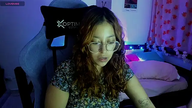  Moon Johnson online show from 19, 3, 2025