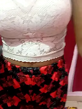 gulabo-Queen online show from 24, 9, 2025