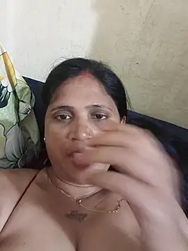 Neha8923 online show from 4, 11, 2025