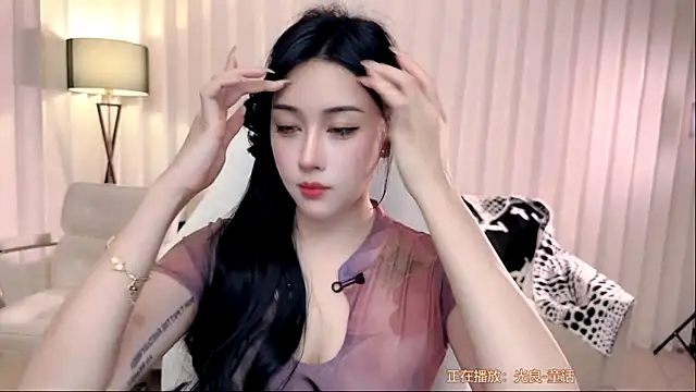 K-moumou online show from 15, 10, 2025