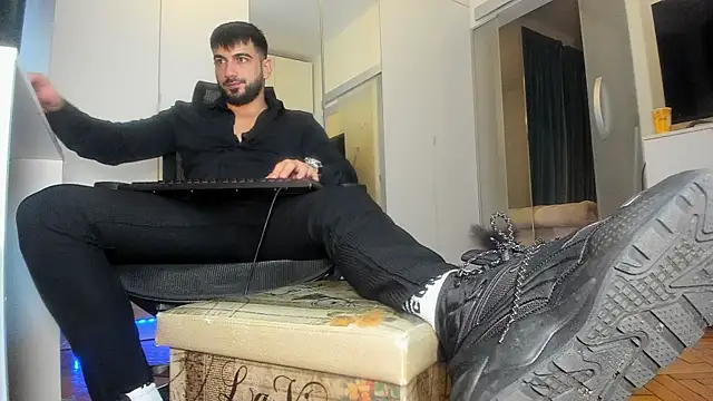 welcometo hell online show from 5, 10, 2025