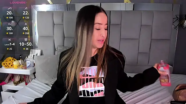 AliceSteel12 online show from 19, 11, 2025