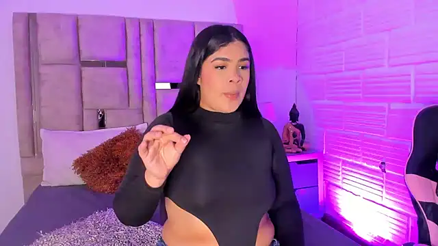 EmmaBecket2 online show from 4, 11, 2025