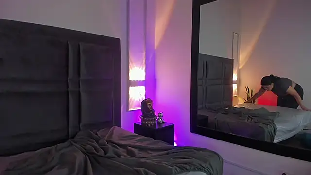 EmmaBecket2 online show from 8, 3, 2025