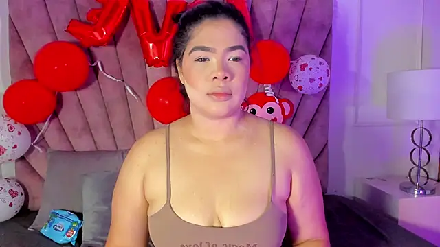 EmmaBecket2 online show from 14, 2, 2026