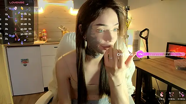 Snapshot of Tanya_M chatting on 15, 11, 2025 Tanya M online show from 15, 11, 2025