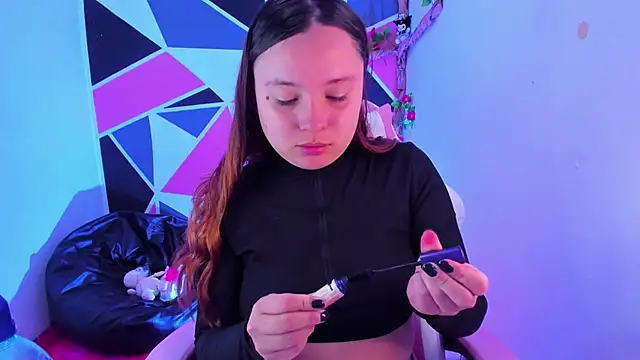 Carol Pinter online show from 12, 4, 2026