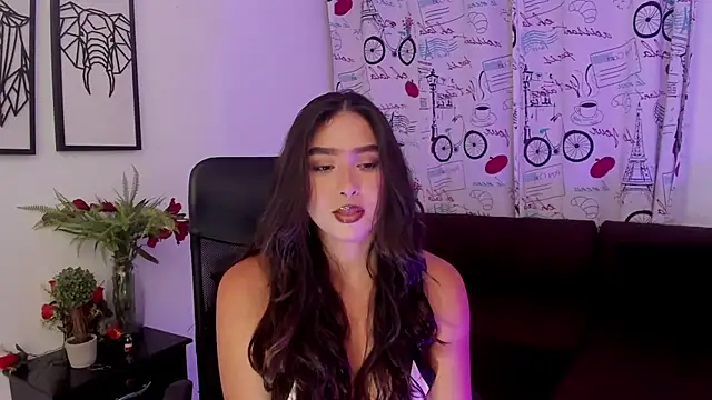 Danielacossio online show from 5, 11, 2025